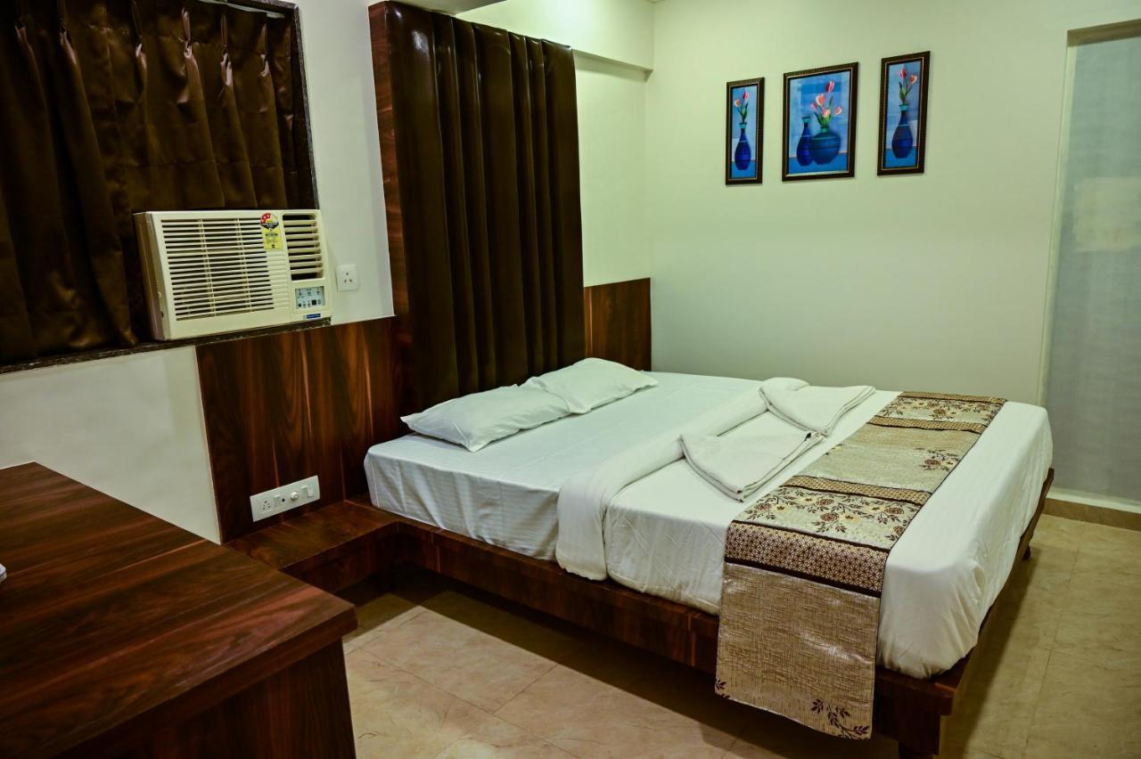 Hotel Diamora Residency ธาเน ภายนอก รูปภาพ