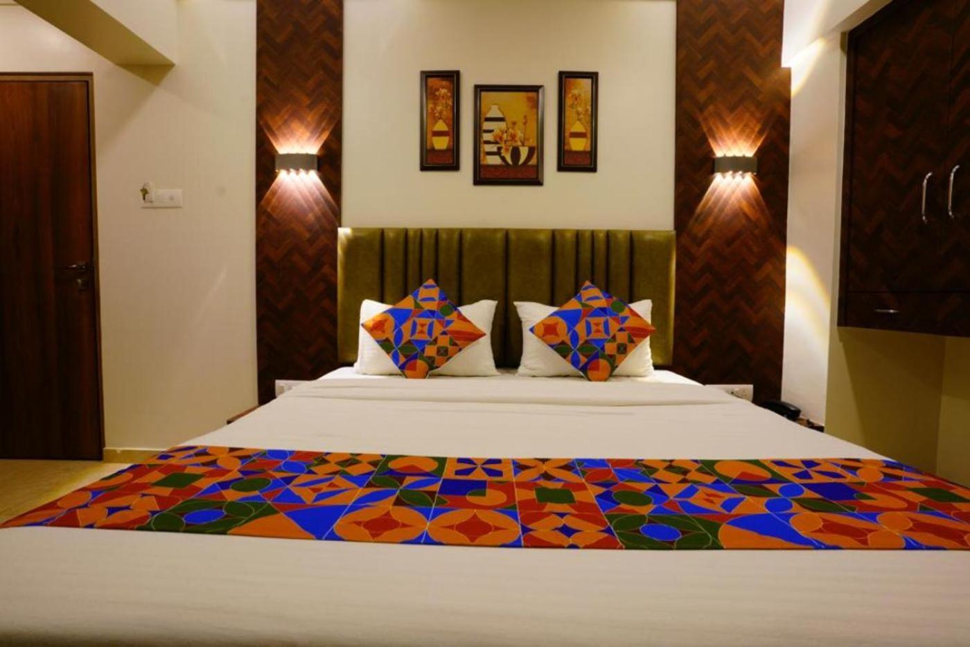 Hotel Diamora Residency ธาเน ภายนอก รูปภาพ